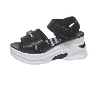 Damen Wedge-Sandalen mit verstellbaren Riemen und gepolsterter Sohle R&B