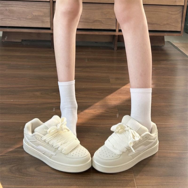 Damen Sneakers mit dickem Profil und atmungsaktiven Netz-Einsätzen