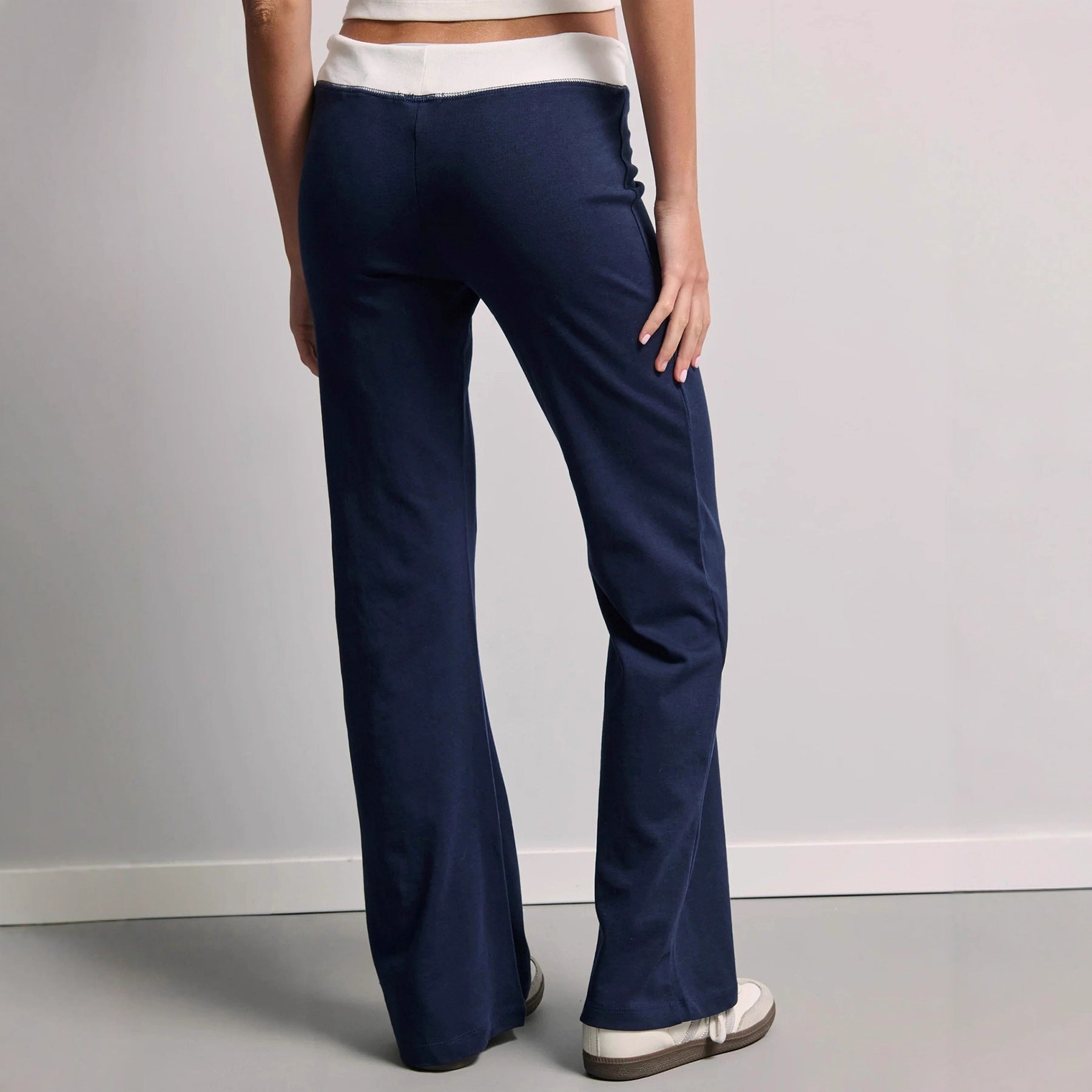 Damen Bequeme und lässige Sweatpants mit elastischem Bund und seitlichen Taschen R&B