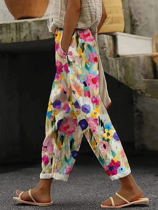 Damen Weite Sommerhose mit floralem Design und praktischen Taschen R&B