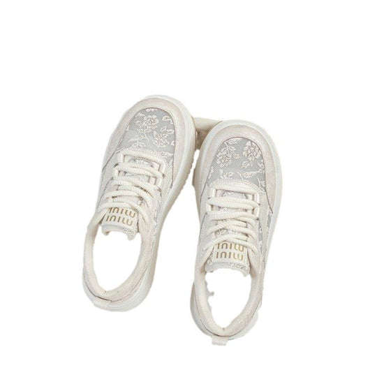 Damen Sneakers mit filigranem Blumenmotiv und gepolsterter Sohle R&B