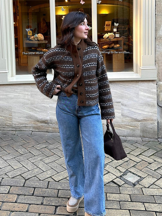 Damen Jacquard Strickjacke mit Knopfleiste und modischem Muster R&B