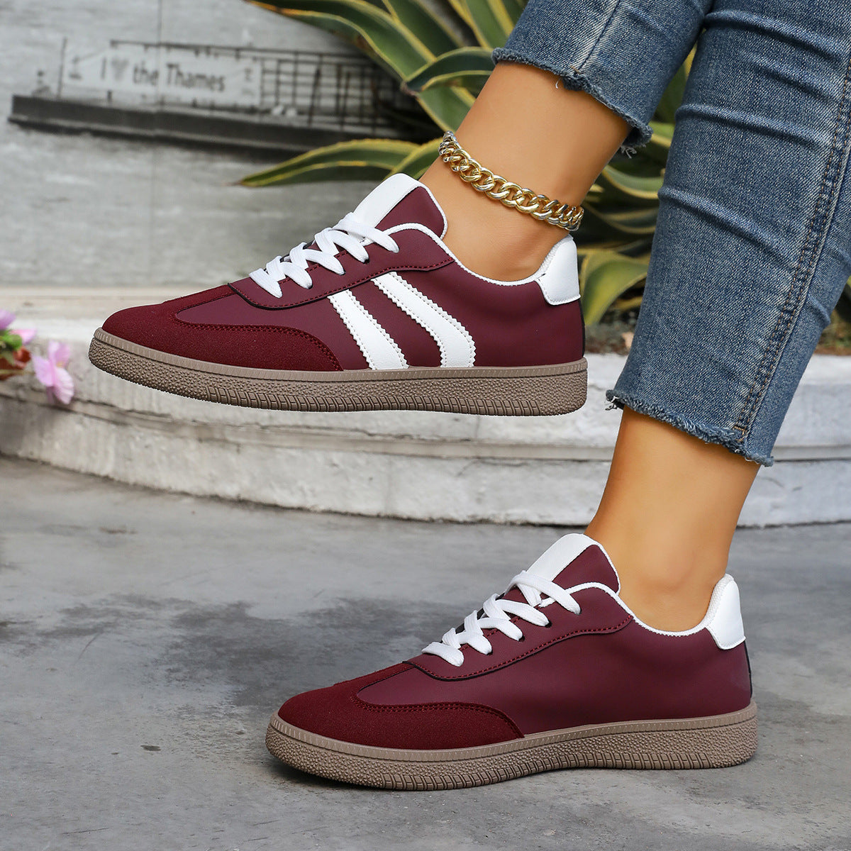 Damen Sportschuhe mit eleganter Retro-Ästhetik und bequemer Laufsohle R&B