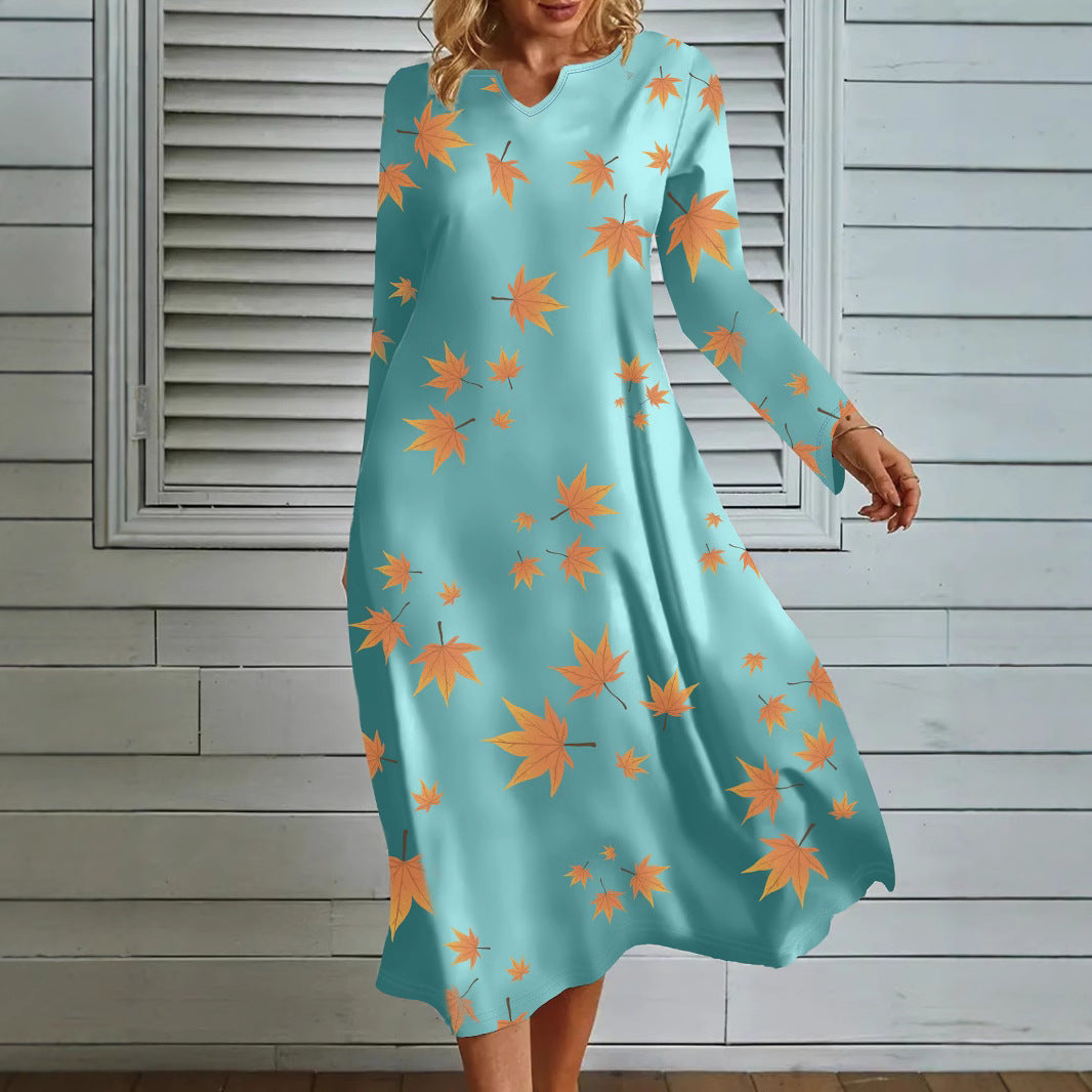 Damen Maxikleid mit auffälligem Laubdesign R&B