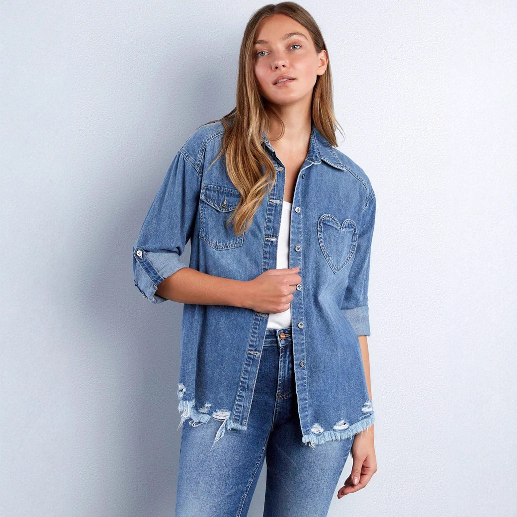Damen Denim-Bluse mit Herz-Applikation und fransigem Saum R&B