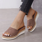 Damen Wedge-Pantoletten mit lässigem Riemen und komfortabler Fersenerhöhung R&B