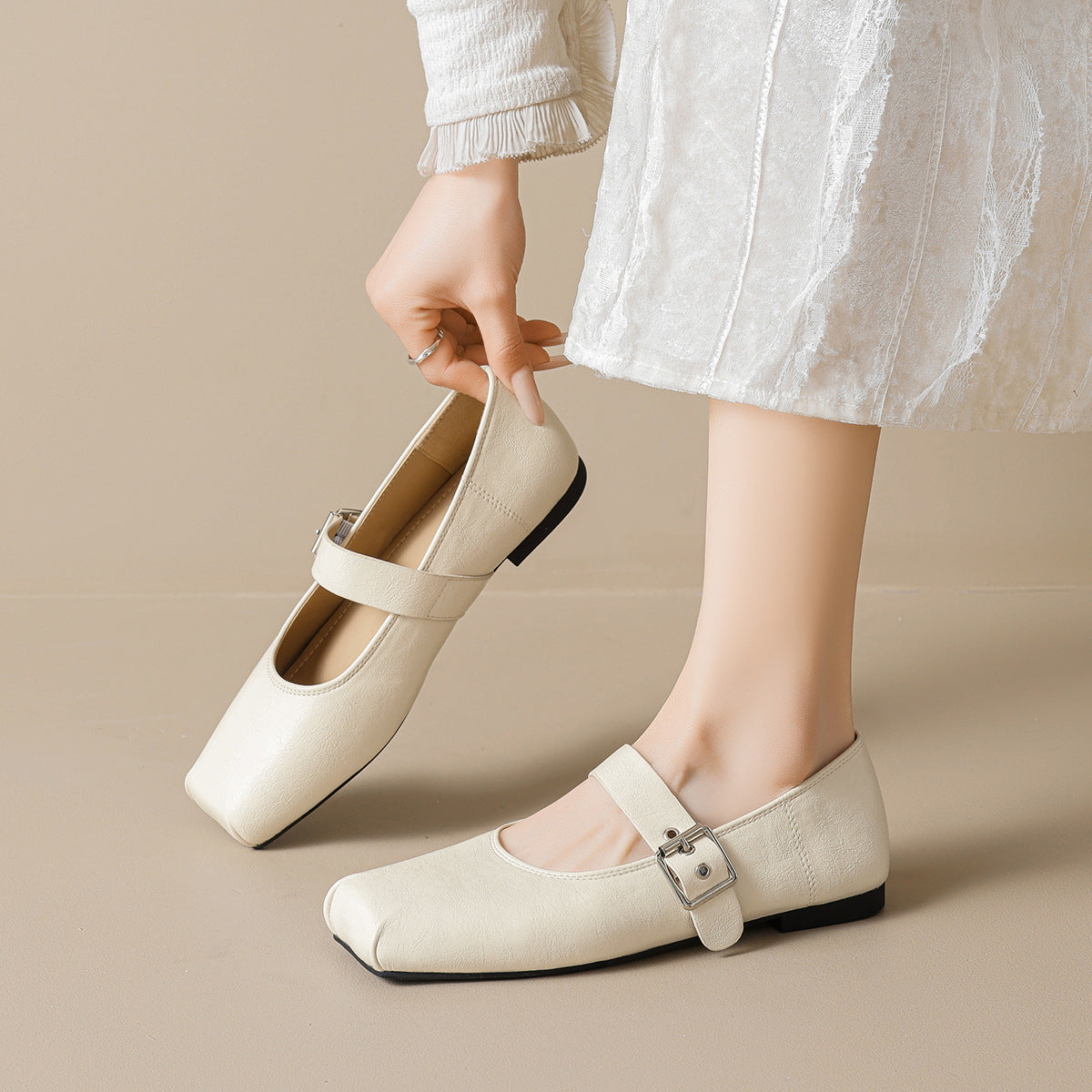 Damen Ballerinas mit modischem Riemenverschluss und orthopädischer Innensohle