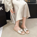 Damen Elegante Slipper mit glänzendem Schnallen-Detail R&B