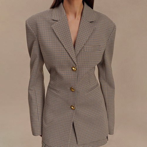 Damen Eleganter Hosenanzug mit strukturierter Passform und goldenen Knöpfen R&B