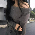 Damen Off-Shoulder Strickpullover mit elastischem Rippdesign R&B