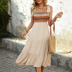 Damen Maxikleid mit dezentem Stickmuster und Rüschendetails R&B