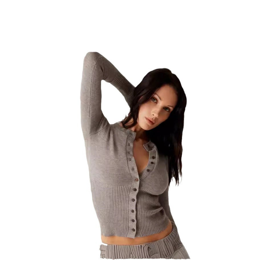 Damen Strick Set mit Knopfdetails und kurzem Schnitt R&B