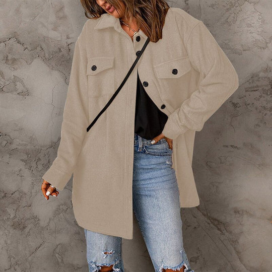 Damen vielseitige Oversize-Hemdjacke mit aufgesetzten Taschen und Knopfverschluss R&B