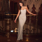 Damen Elegantes bodenlanges Abendkleid mit raffinierten Raffungselementen