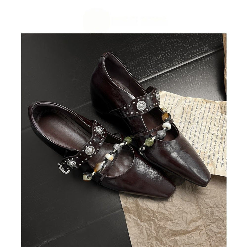 Damen elegante Mules mit anpassbarem Riemen und Perlenverzierung R&B