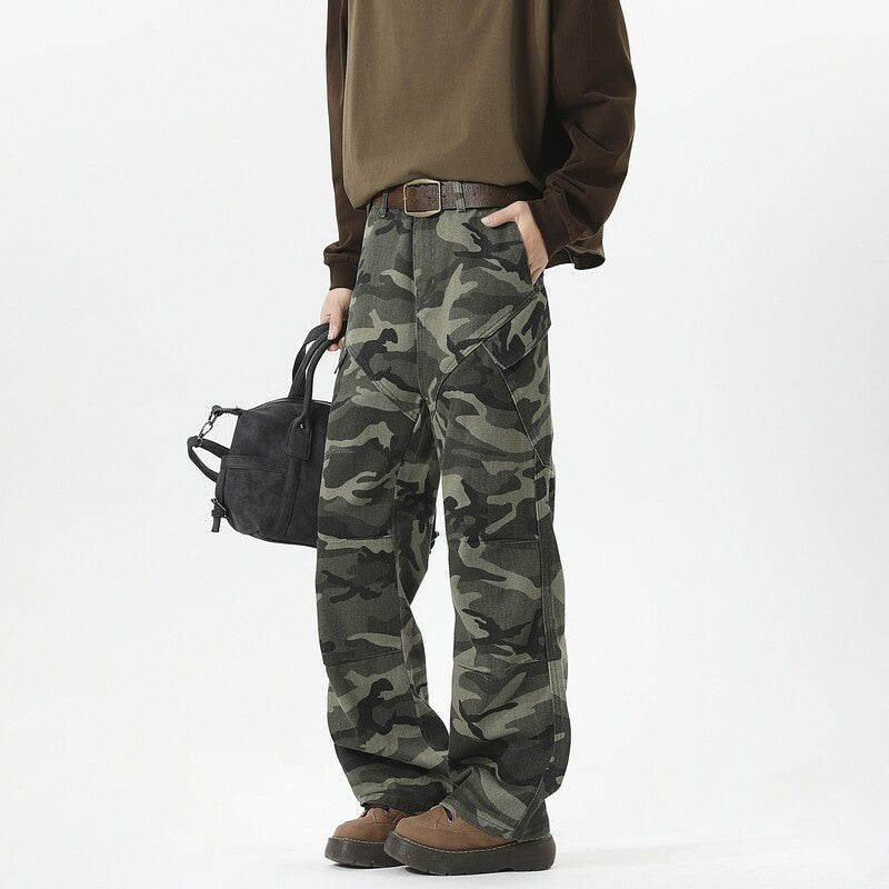 Damen Cargohose im modischen Camouflage-Design mit hohen Taschen