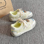 Damen Sportliche Sneakers mit innovativer Schnürsystem und atmungsaktiver Mesh-Oberfläche
