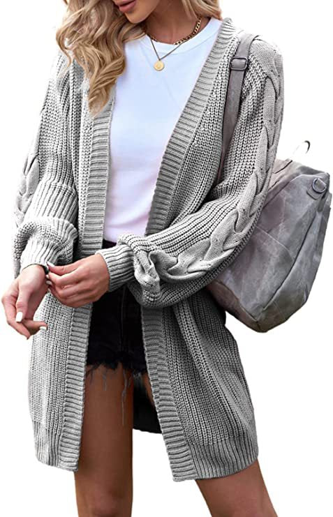 Damen Strickjacke mit elegantem Zopfmuster und weitem Schnitt R&B