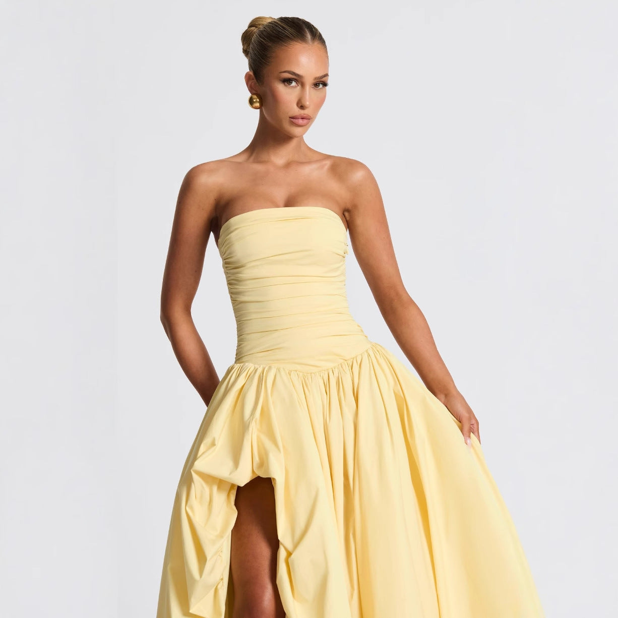 Damen Abendkleid mit figurbetontem Oberteil und asymmetrischem Rock R&B