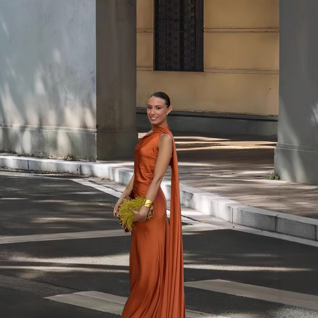 Damen Elegantes und fließendes Abendkleid mit asymmetrischem Ausschnitt R&B