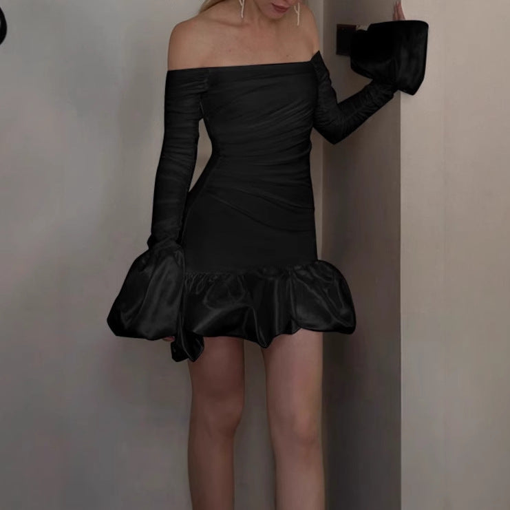 Damen Romantisches Off-Shoulder Minikleid mit Puffärmeln und Rüschensaum R&B