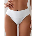 Damen Hochgeschnittener Bikinislip mit feiner Streifenstruktur