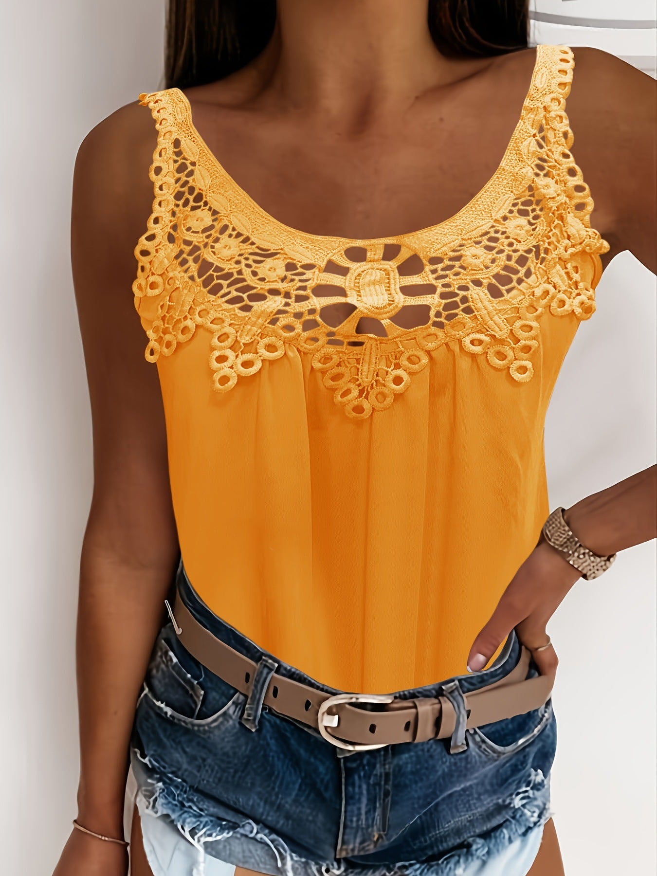Damen Elegantes Spitzentop mit raffinierten Trägern und lockerer Passform R&B
