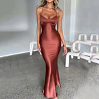 Damen elegantes Kleid mit schmalem Schnitt und trägerloser Silhouette EB