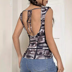 Damen T-Shirt mit kreativem Augendesign und figurbetonter Passform R&B