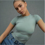 Damen Figurbetontes Kurzarm-T-Shirt mit hochqualitativem Stretch-Material R&B