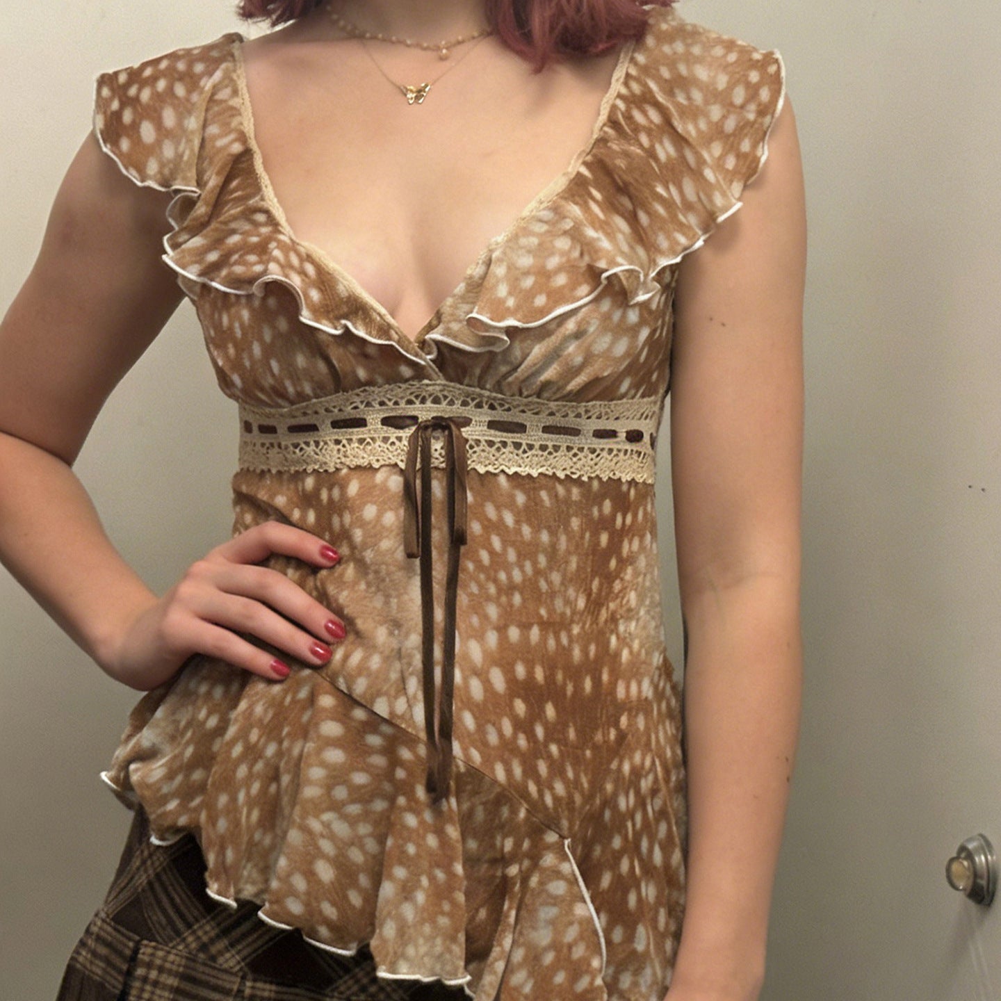 Damen asymmetrisches Sommerkleid mit Rüschen und Spitzenakzenten R&B