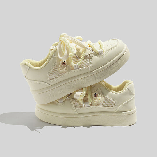 Damen Sneakers mit atmungsaktiven Mesh-Einsätzen und dekorativen Details R&B