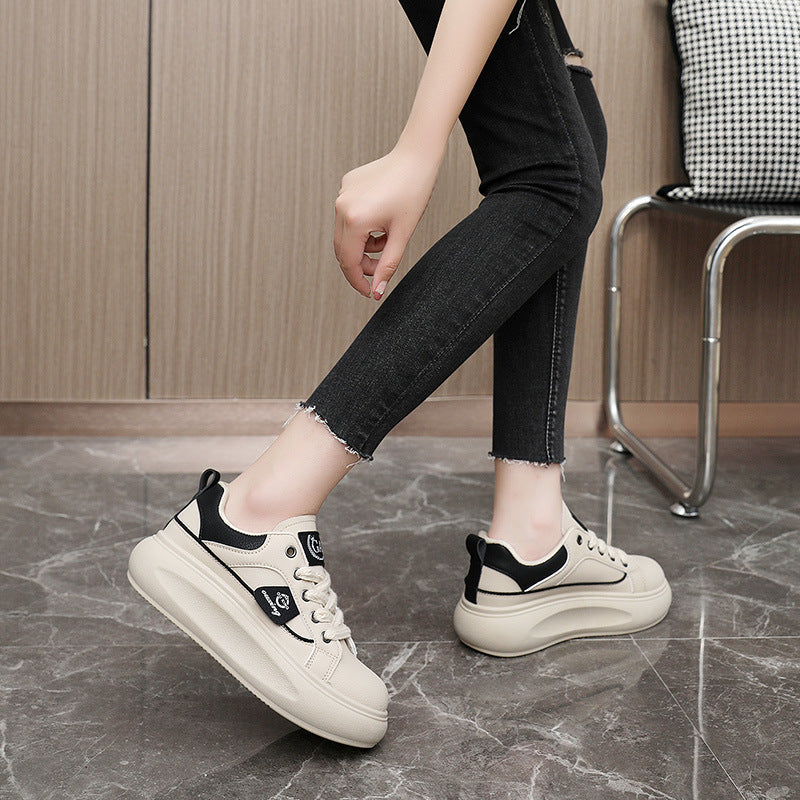 Damen Sneakers im klassischen Stil mit dämpfendem Sohlenprofil R&B
