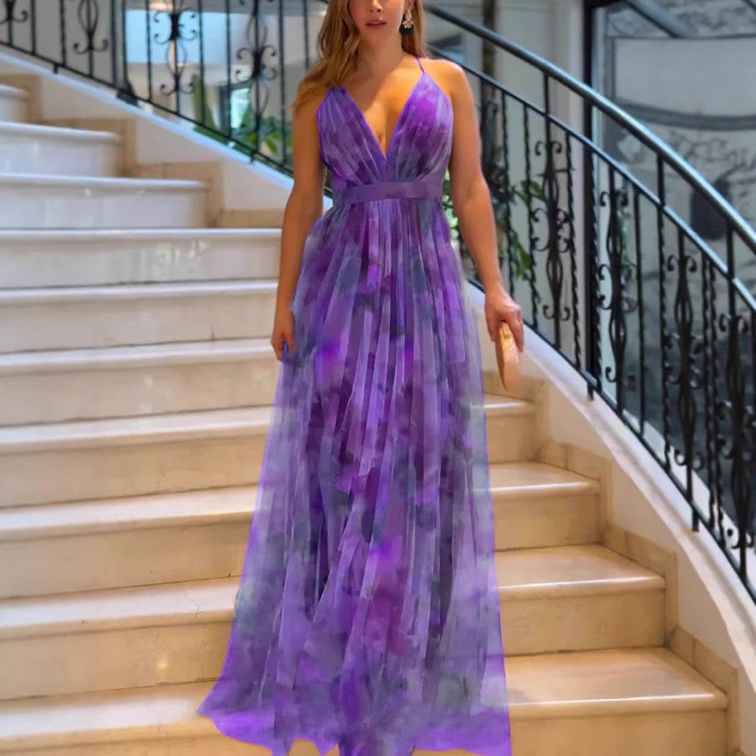 Damen Elegantes Maxikleid mit tiefem V-Ausschnitt und luftigen Stoffschichten R&B
