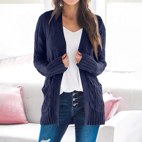 Damen Grobstrickjacke mit modernen Zopfmustern und praktischen Taschen R&B