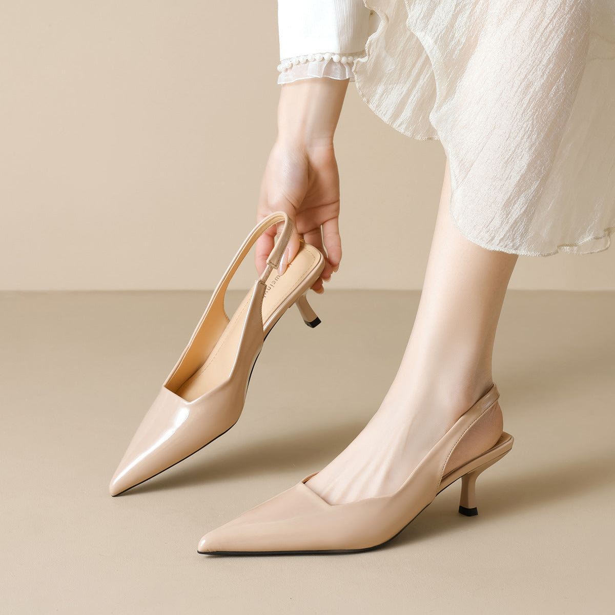 Damen Slingback-Pumps mit spitzem Zehenbereich und elegantem Hochglanz