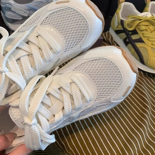Damen Sportliche Sneaker mit atmungsaktiver Mesh-Oberfläche und stabilisierender Sohle R&B