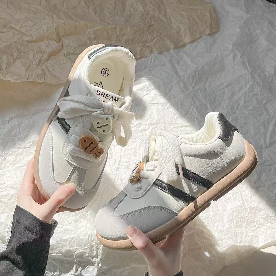 Damen Sportliche Sneaker mit innovativem Schnürsystem und komfortabler Dämpfung R&B