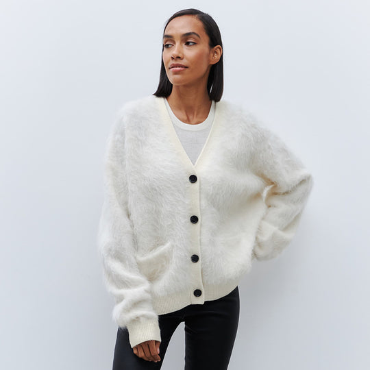 Damen Weicher Cardigan aus Mohair mit Knöpfen R&B