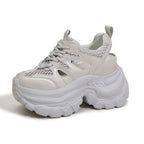 Damen Sneakers mit luftiger Mesh-Oberfläche und extragroßer Plattform