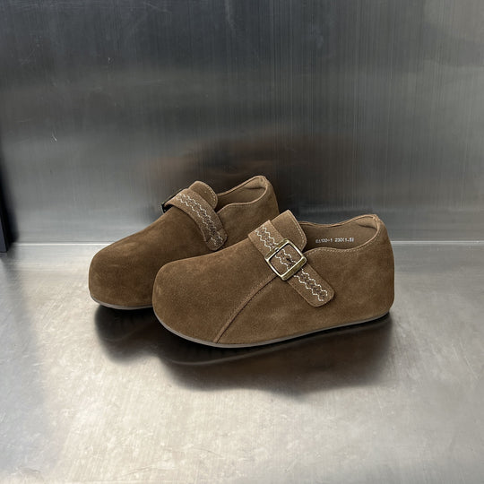 Damen Clogs aus hochwertigem Wildleder mit dekorativem Schnallenverschluss R&B