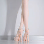 Damen Plateau High Heels mit spitzen Metallakzenten R&B