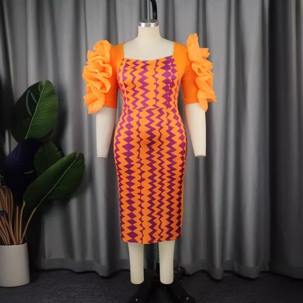 Damen figurbetontes Kleid mit auffälligen Rüschenärmeln und geometrischem Muster R&B