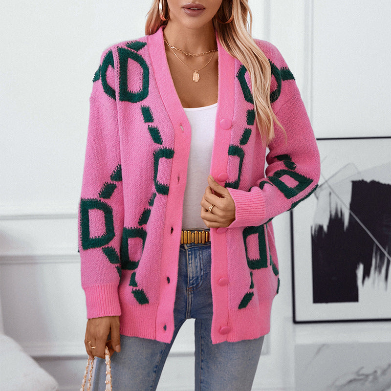 Damen oversized Strickjacke mit auffälligem Design und Knöpfen