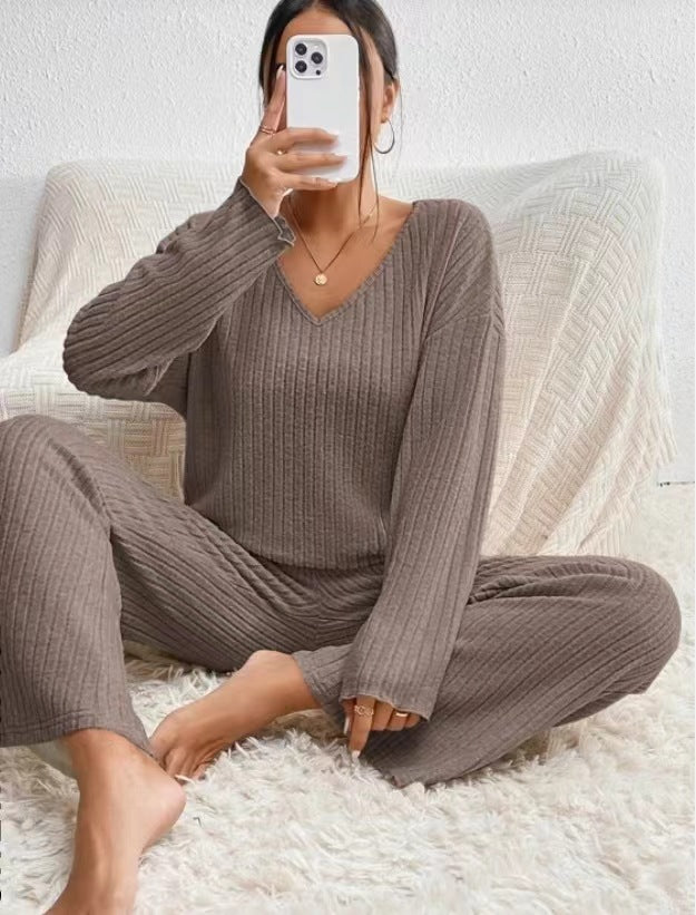 Damen Gemütlicher Strickanzug mit V-Ausschnitt und Rippstruktur R&B
