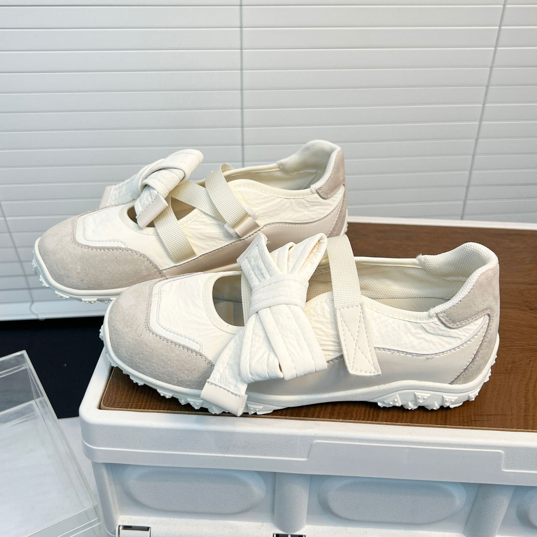Damen Sportliche Sneakers mit verstellbarem Riemen und atmungsaktiver Oberkonstruktion R&B