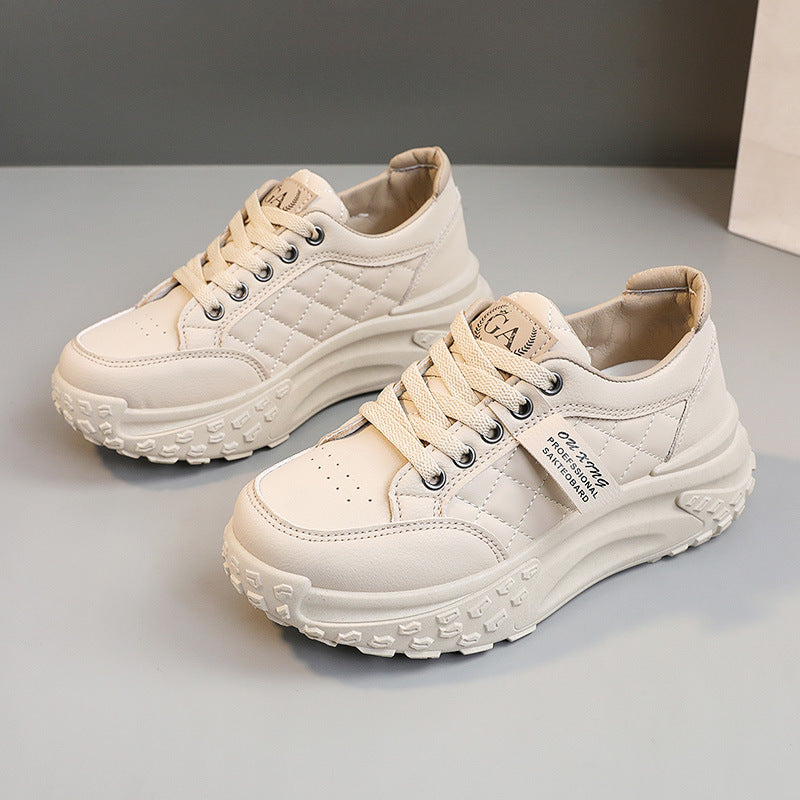 Damen modische Sneakers mit verstärktem Sohlenprofil und gepolsterter Innensohle R&B