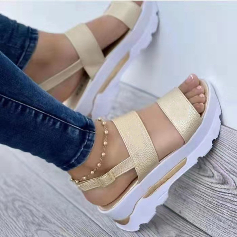 Damen Komfortable Plattform-Sandalen mit breiten Riemen und rutschfester Sohle EB