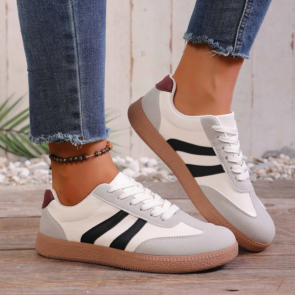 Damen Sneakers im sportlich-eleganten Design mit rutschfester Sohle R&B