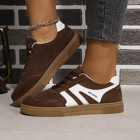 Damen Suede Sneakers im sportlich-modernen Design mit rutschfester Sohle R&B